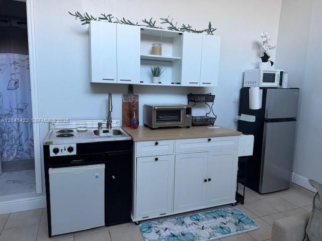 8277 NW 194th Ter 2, Hialeah, FL 33015