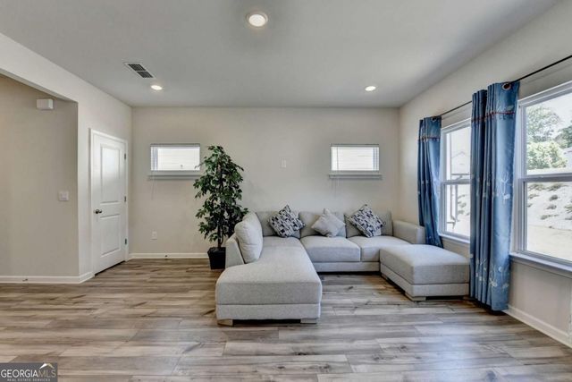 2531 Canning View Avenue, Lawrenceville, GA 30044