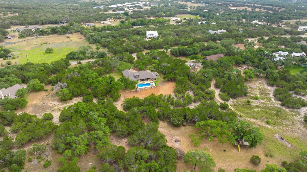 321 Hannah DR, Dripping Springs, TX 78620