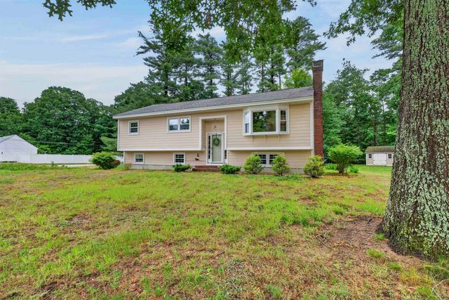 4 Rock Pond Road, Windham, NH 03087