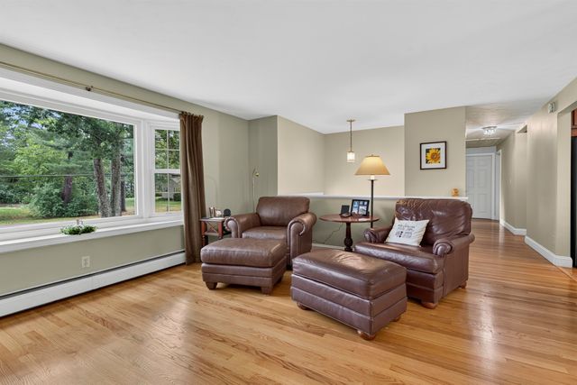 4 Rock Pond Road, Windham, NH 03087