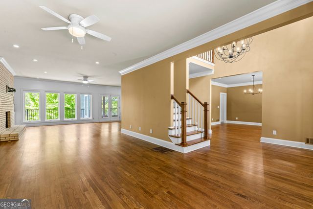 160 Darwish Drive, Mcdonough, GA 30252