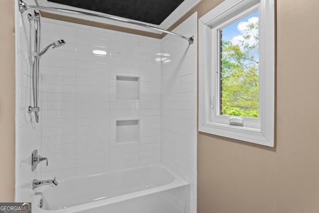 160 Darwish Drive, Mcdonough, GA 30252