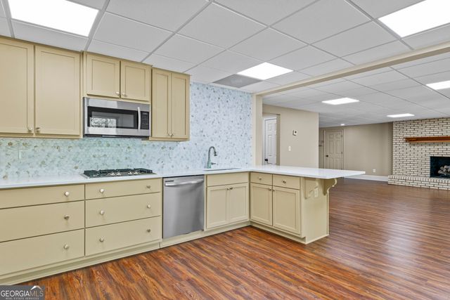 160 Darwish Drive, Mcdonough, GA 30252