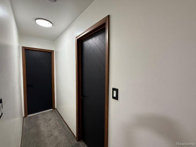 19585 Masonic Boulevard 21, Roseville, MI 48066