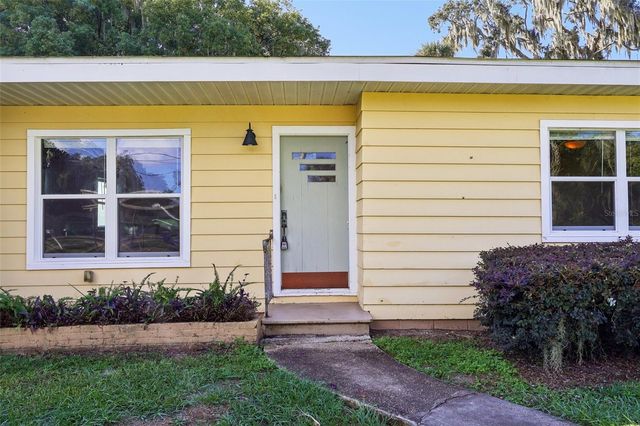 722 LAKE DORA DRIVE, Tavares, FL 32778