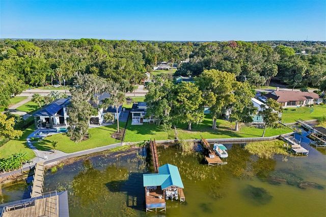 722 LAKE DORA DRIVE, Tavares, FL 32778