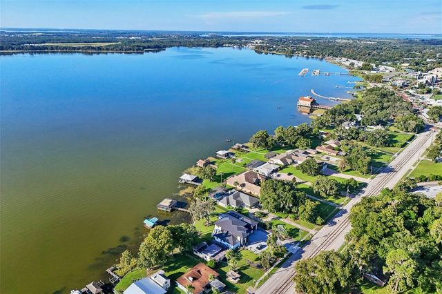 722 LAKE DORA DRIVE, Tavares, FL 32778