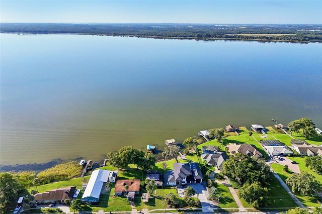 722 LAKE DORA DRIVE, Tavares, FL 32778