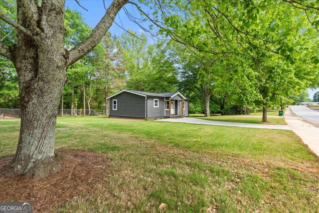315 Bledsoe Street, Carrollton, GA 30117
