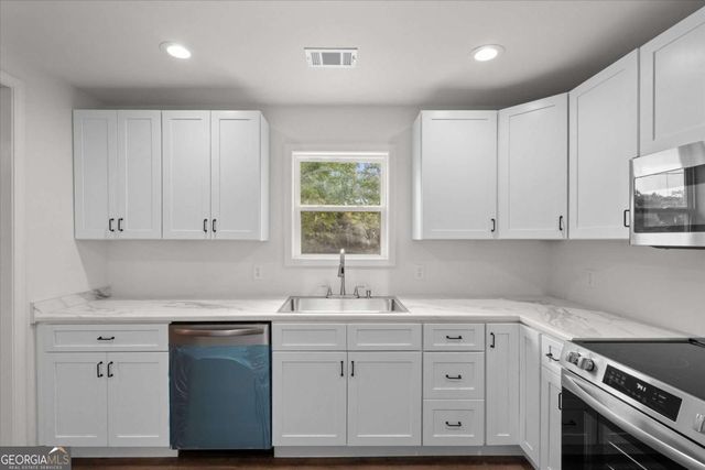 315 Bledsoe Street, Carrollton, GA 30117