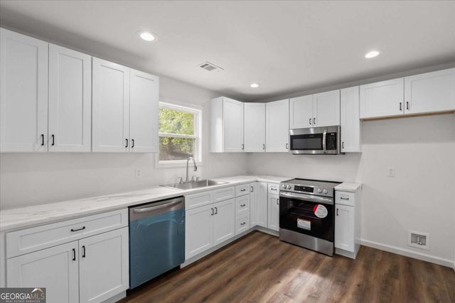 315 Bledsoe Street, Carrollton, GA 30117