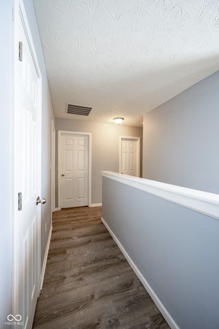 2581 Shadowbrook Trace, Greenwood, IN 46143