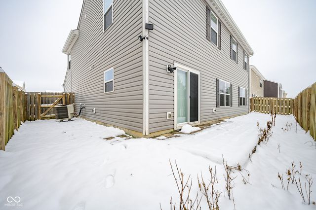 2581 Shadowbrook Trace, Greenwood, IN 46143