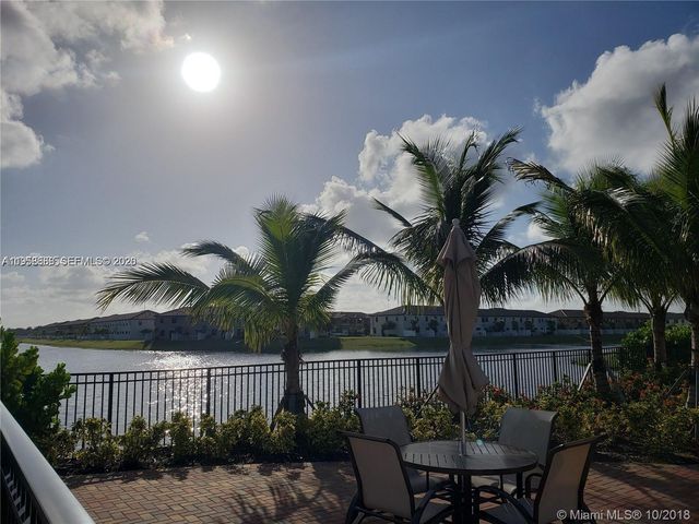 9574 W 34th Ave, Hialeah, FL 33018