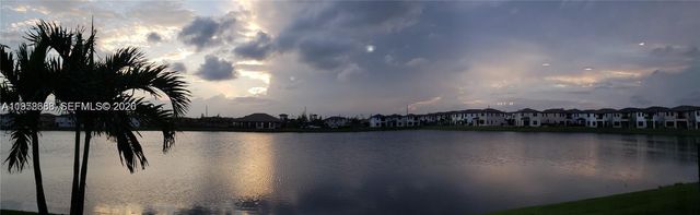 9574 W 34th Ave, Hialeah, FL 33018