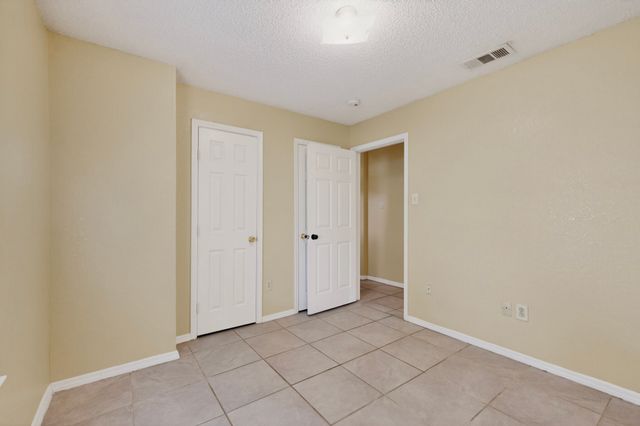 2509 Gerry Way Street, Lancaster, TX 75134
