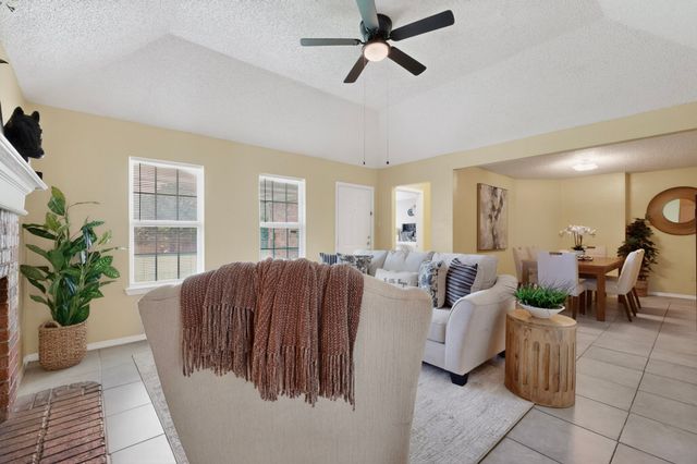 2509 Gerry Way Street, Lancaster, TX 75134