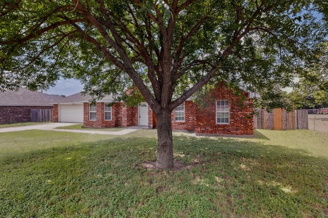 2509 Gerry Way Street, Lancaster, TX 75134