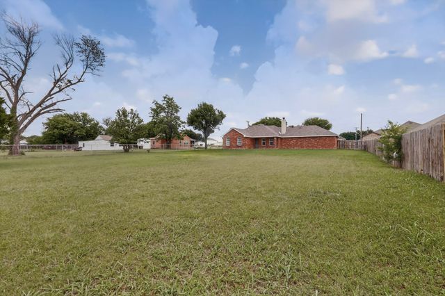 2509 Gerry Way Street, Lancaster, TX 75134
