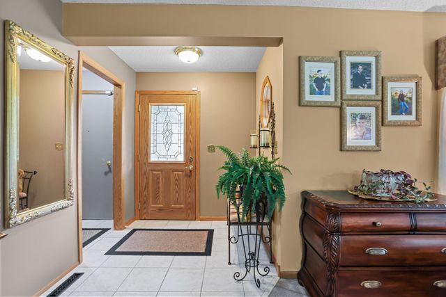 3159 146 Avenue NE, Ham Lake, MN 55304