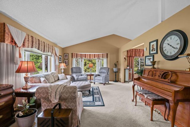 3159 146 Avenue NE, Ham Lake, MN 55304