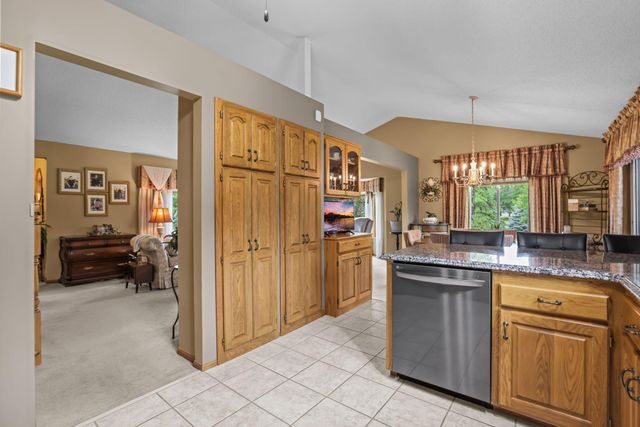 3159 146 Avenue NE, Ham Lake, MN 55304