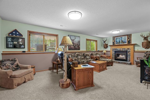 3159 146 Avenue NE, Ham Lake, MN 55304