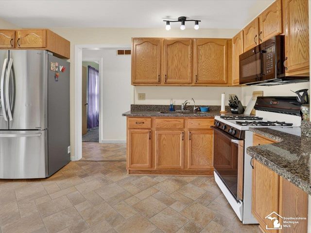 50 Ohio Street, Milan Twp, MI 48160