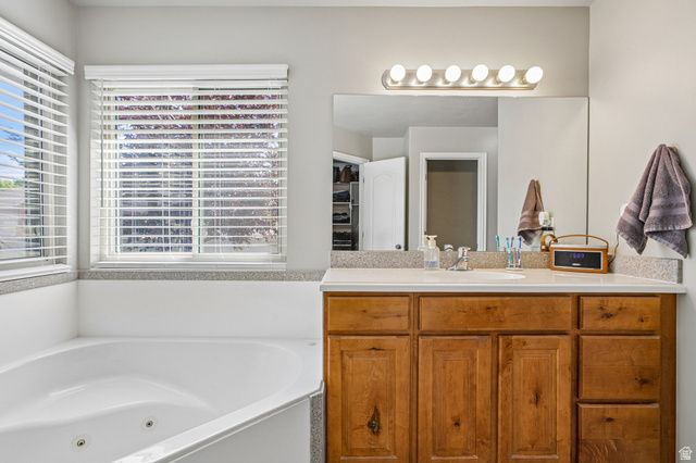 4963 W AMETHYST DR, West Jordan, UT 84081