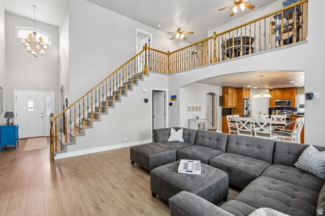 4963 W AMETHYST DR, West Jordan, UT 84081