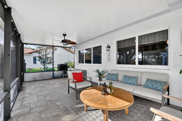 18298 102nd Way, Boca Raton, FL 33498