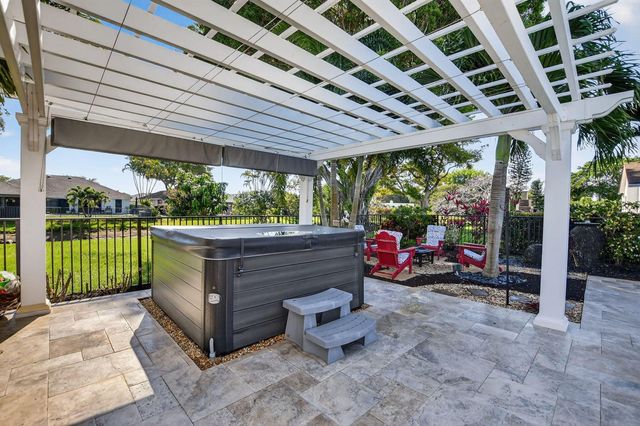 18298 102nd Way, Boca Raton, FL 33498