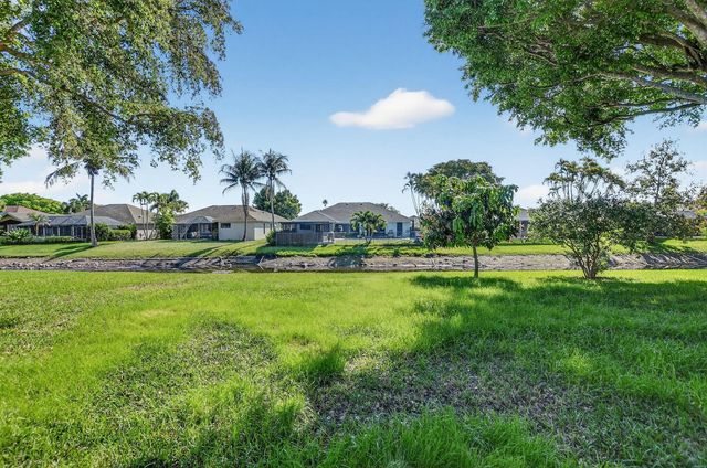 18298 102nd Way, Boca Raton, FL 33498