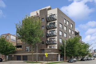 1157 W Erie Street 3W, Chicago, IL 60642