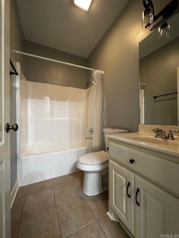 13701 Dynasty Drive, Alexander, AR 72002