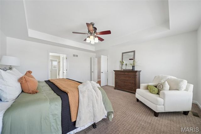 720 Summer Oak Drive, Ellisville, MO 63021