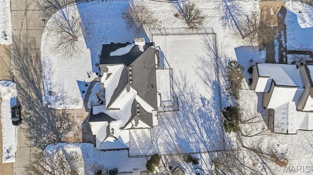 720 Summer Oak Drive, Ellisville, MO 63021