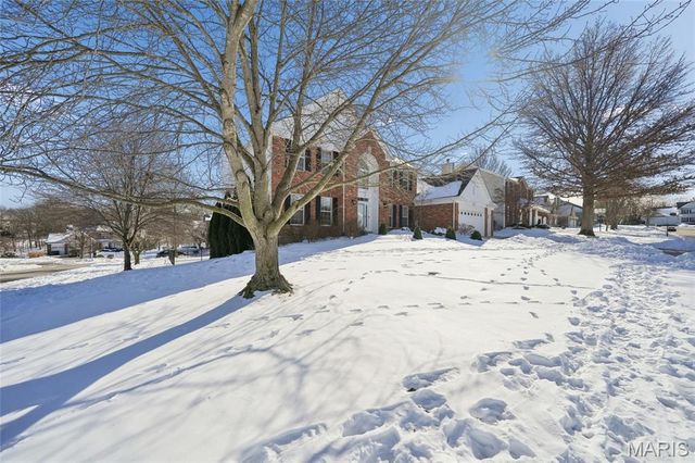 720 Summer Oak Drive, Ellisville, MO 63021