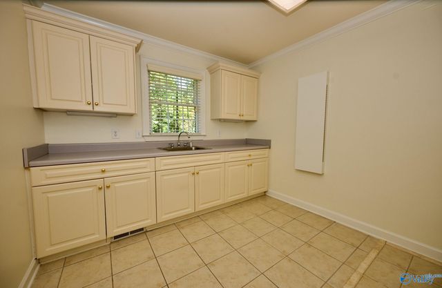 13306 South Village Square Road, Huntsville, AL 35803