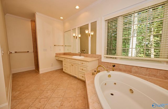 13306 South Village Square Road, Huntsville, AL 35803