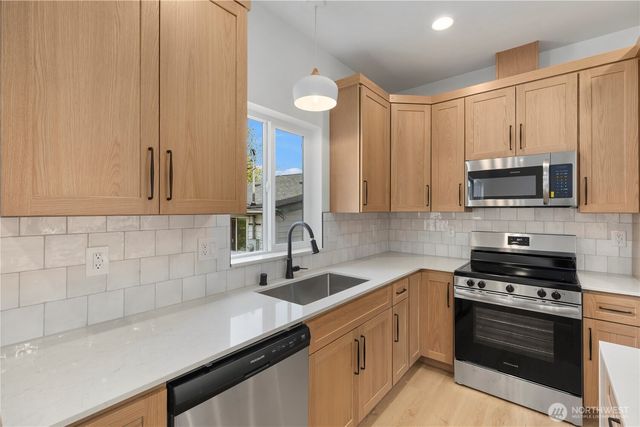440 E 63rd Street, Tacoma, WA 98404