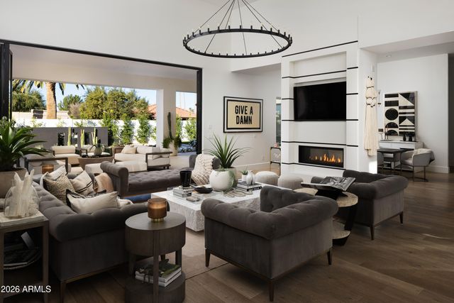 12020 N 104TH Street, Scottsdale, AZ 85260