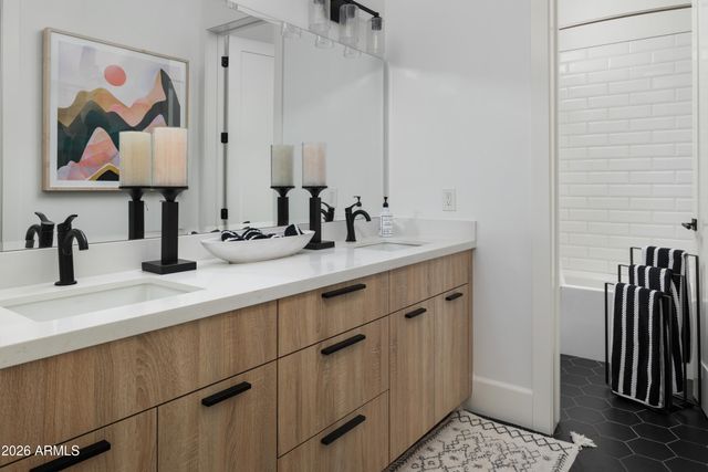 12020 N 104TH Street, Scottsdale, AZ 85260