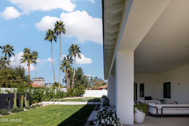 12020 N 104TH Street, Scottsdale, AZ 85260