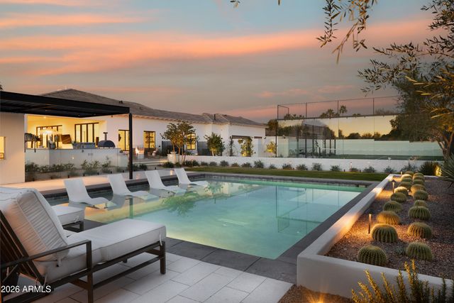 12020 N 104TH Street, Scottsdale, AZ 85260