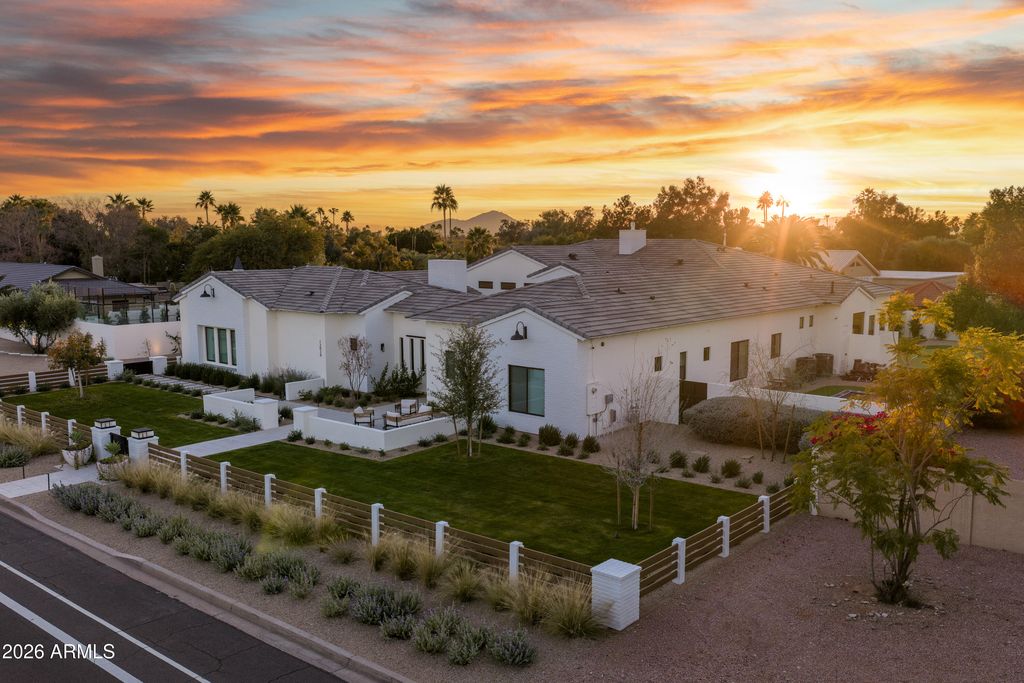 12020 N 104TH Street, Scottsdale, AZ 85260