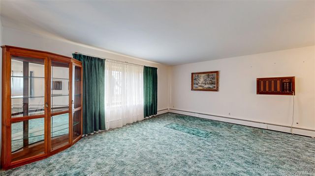 31 Rose Street, Florida, NY 10921