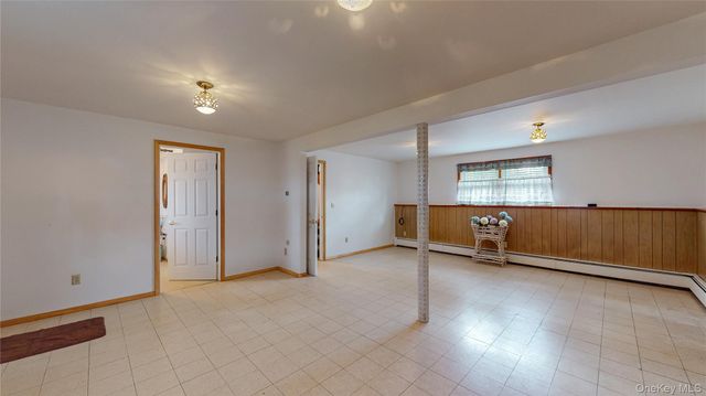 31 Rose Street, Florida, NY 10921