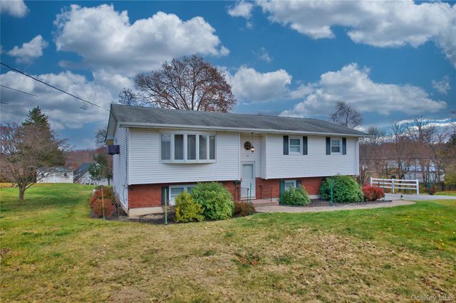 31 Rose Street, Florida, NY 10921